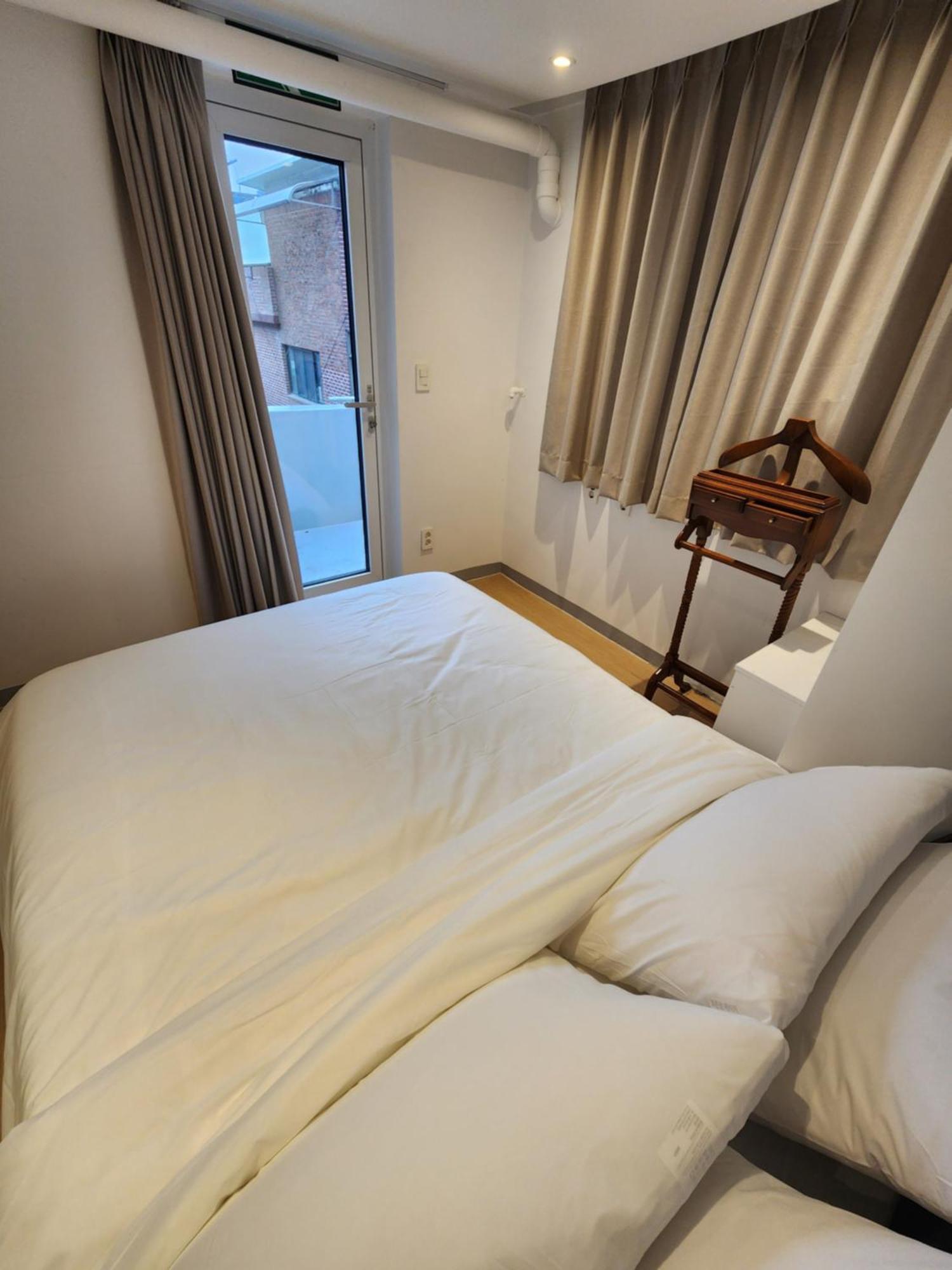 Hostel Fellaz 首爾 外观 照片